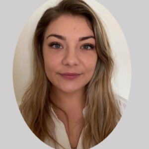 Alicia - Prof d'économie - Boqueho