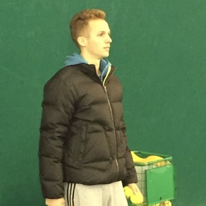 Adrian - Prof de tennis - Montreuil