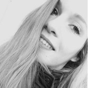Julie - Prof de maths - Lille