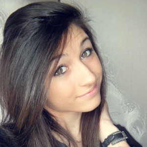 Laura - Prof de français - Saint-Germain-du-Salembre