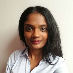 Niveththika - Prof d'anglais - Saint-Thibault-des-Vignes