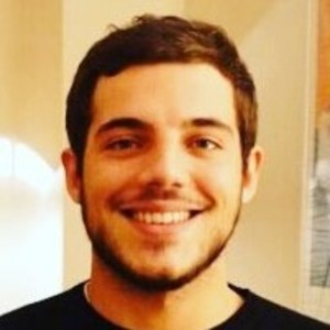 Adrien - Prof d'économie - Paris
