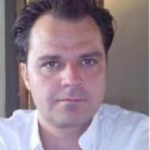 Pierre - Prof de philosophie - Paris
