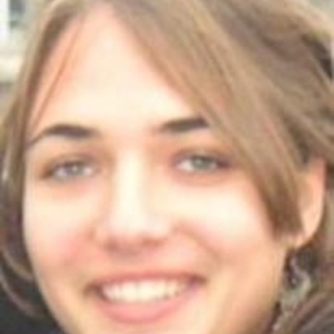 Julie - Prof d'infirmier - Paris
