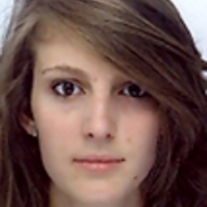 Alice - Prof d'économie - Cergy