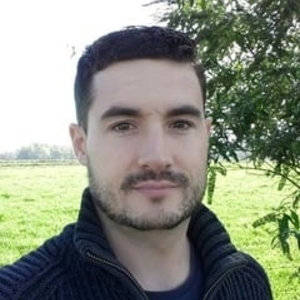 Julien - Prof de maths - Pau