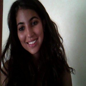 Nouha - Prof de maths - Paris
