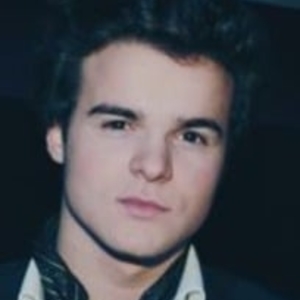 Louis - Prof de chimie - Paris