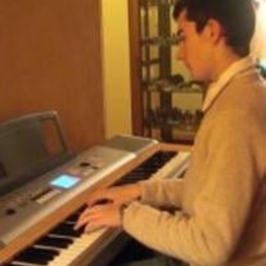 Juan - Prof de piano - Lille
