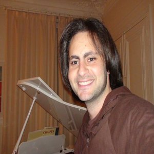 Sarkis - Prof de piano - Paris