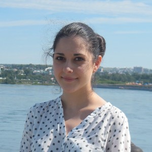 Daria - Prof de russe - Cannes