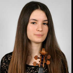 Eva - Prof de solfège - Paris