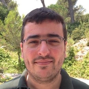 Adrien - Prof d'aide aux devoirs - Nîmes