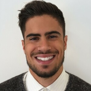 Andrea - Prof de programmation - Toronto