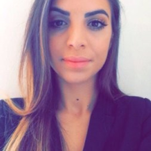 Maria - Prof de préparation bac scientifique - Saint-Denis