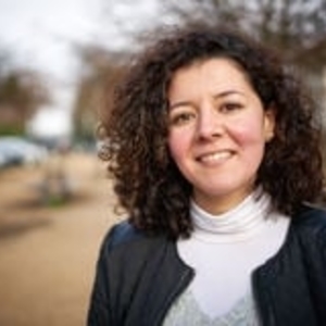 Lynda - Prof de SVT - Paris