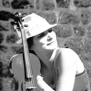 Du - Prof d'instruments à cordes - Paris