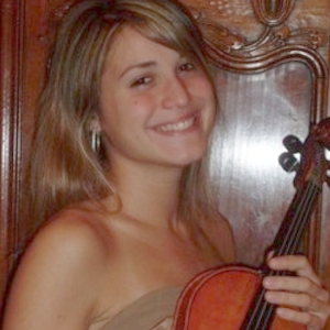 Mathilde - Prof d'instruments à cordes - Antony