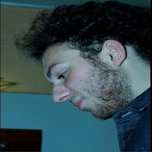 Victor - Prof de philosophie - Paris