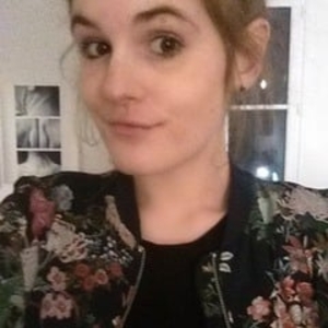 Marie - Prof d'initiation informatique - Paris