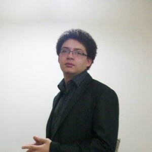 Julien - Prof de piano - Saint-Cloud