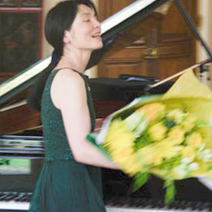 Hiroko - Prof de piano - Paris