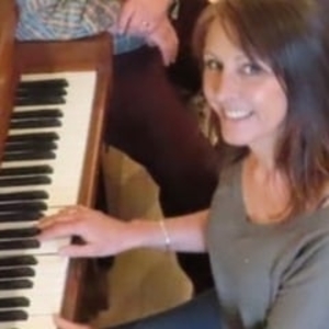 Vanessa - Prof de piano - Saint-Bonnet-le-Chastel