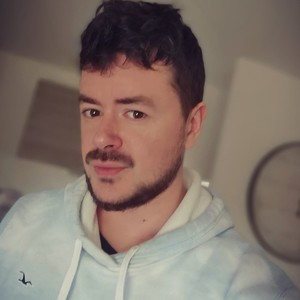Mathieu - Prof de piano - Nandy