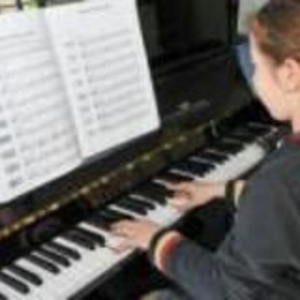 Evelyne - Prof de piano - Paris