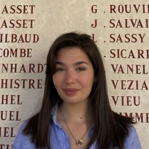 Inès - Prof de français - Montpellier