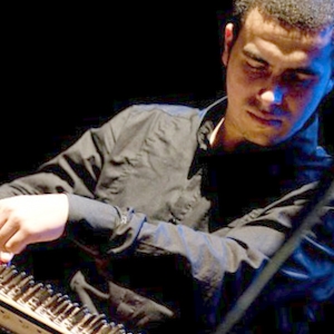 Nidhal - Prof d'instruments à cordes - Paris