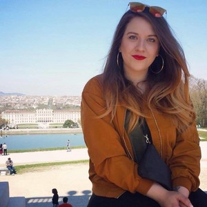 Anastasia - Prof d'allemand - Saint-Denis