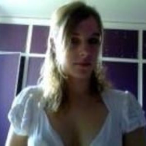 Marine - Prof de marketing - Genas
