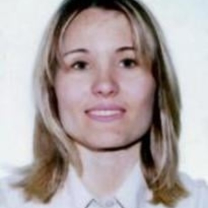 Elena - Prof de roumain - Paris