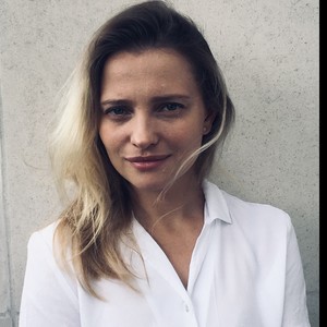 Elena - Prof de russe - Versailles