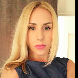 Yana - Prof de russe - Cannes