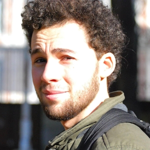 SAMUEL - Prof de sciences politiques - Tours