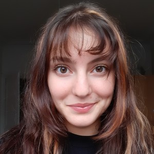 Esther - Prof de solfège - Paris