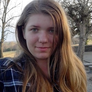 Axelle - Prof d'aide aux devoirs - Saint-Maur-des-Fossés