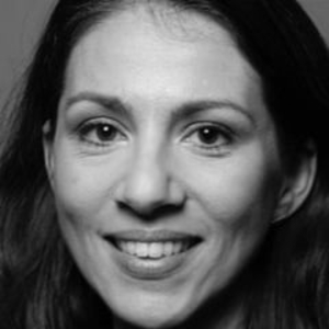 Sabrina - Prof de droit des affaires - Marseille