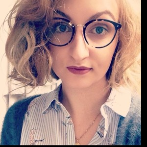 Charlotte - Prof de maths - Verneuil-l'Étang