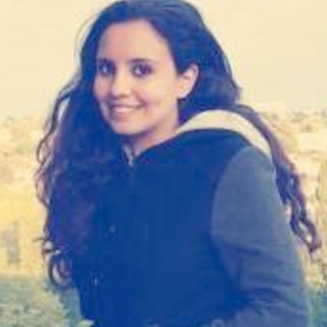 Houda - Prof de maths - La Rochelle