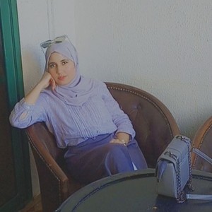 Yousra - Prof de maths - Paris