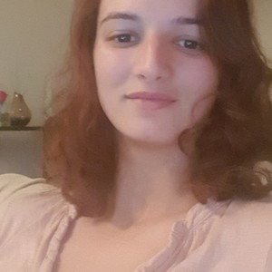 Yasmeen - Prof de physique - chimie - Dijon