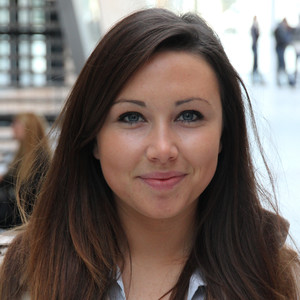 Marine - Prof d'économie - Valence