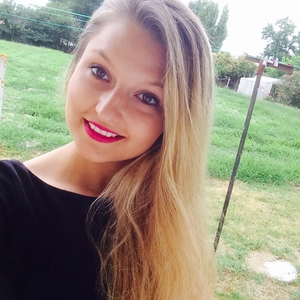 Clara - Prof d'anglais - Sainte-Gemme-Martaillac
