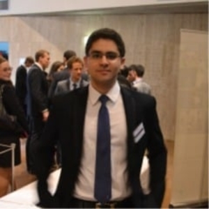 Yassine - Prof de statistiques - Paris