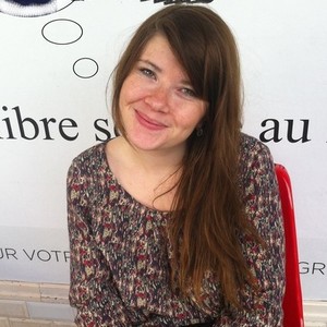 Victoria - Prof de couture - Paris