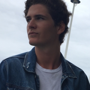 Victor - Prof de biologie - Bordeaux