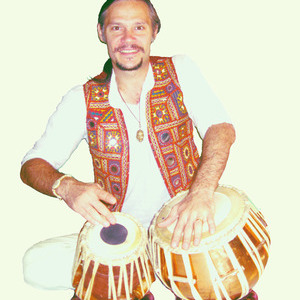 Raphaël - Prof de percussions - Ploubezre